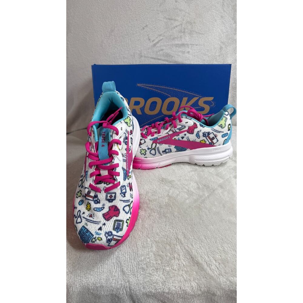 Brooks NEW Women Shoes 7.5M Pink/White Trace 4 Hero Medical Running 120441 1B147